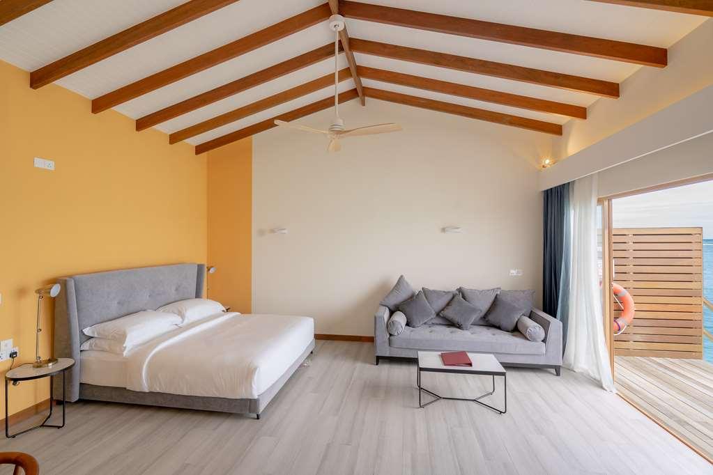 Готель Joy Island Maldives Thulhaagiri Номер фото